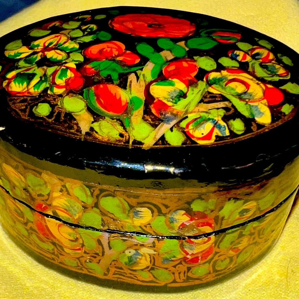 Vintage Kashmiri Hand-Painted Papier-Mâché Trinket Box, SUDHA Hand Crafted India